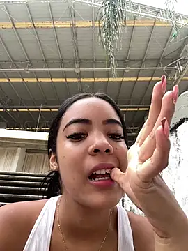 NAUGHTY LITTLE 18 online show from 07/11/26, 04:10