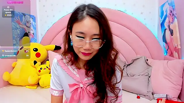 Nao  Chan  online show from 12/21/24, 04:41