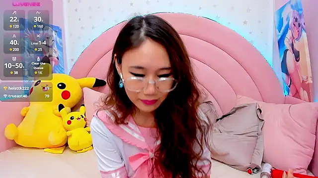 Nao  Chan  online show from 12/21/24, 07:45