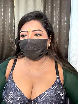 Oh-Monika online show from 10/17/25, 04:53