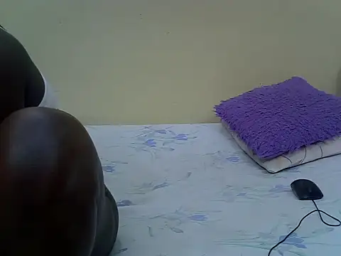 Freakycillia online show from 06/13/26, 08:23