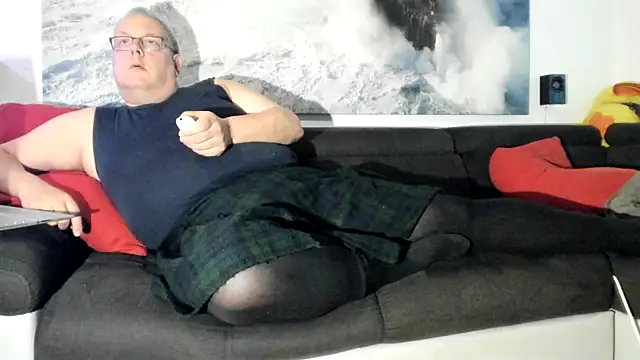 Nasse Windel online show from 02/23/25, 07:33