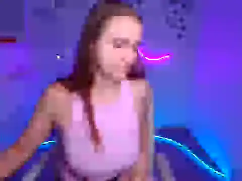 Snapshot of Gabriellagirl chatting on 11/04/25, 12:26 Gabriellagirl online show from 11/04/25, 12:26