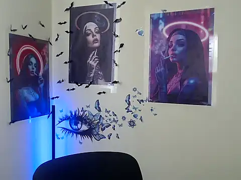 StrangerGi online show from 11/07/25, 06:57