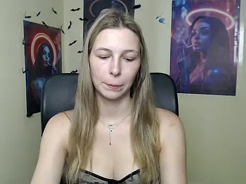 StrangerGi online show from 07/11/26, 06:27