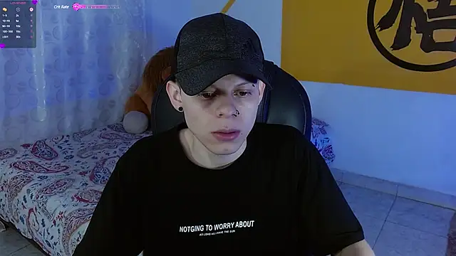 Snapshot of Matthew_Boy_ chatting on 12/11/24, 04:07 Matthew Boy  online show from 12/11/24, 04:07