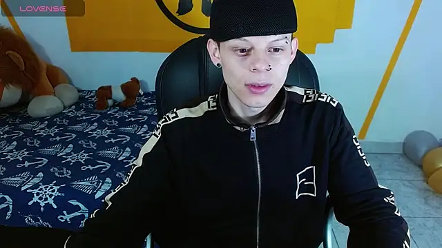 Snapshot of Matthew_Boy_ chatting on 01/30/25, 11:44 Matthew Boy  online show from 01/30/25, 11:44