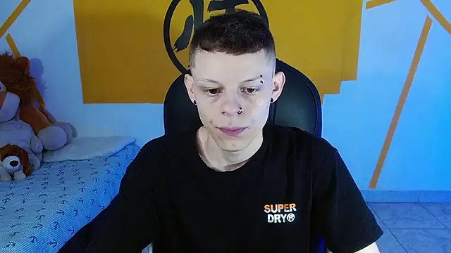 Snapshot of Matthew_Boy_ chatting on 02/09/25, 01:03 Matthew Boy  online show from 02/09/25, 01:03