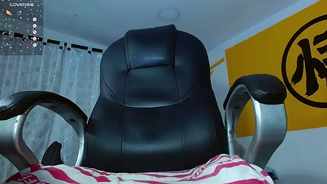 Snapshot of Matthew_Boy_ chatting on 02/13/25, 08:17 Matthew Boy  online show from 02/13/25, 08:17