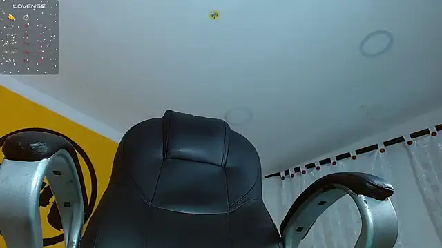 Snapshot of Matthew_Boy_ chatting on 02/27/25, 05:45 Matthew Boy  online show from 02/27/25, 05:45