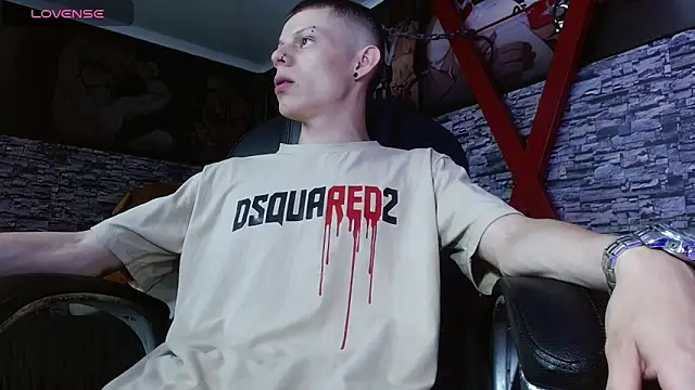 Snapshot of Matthew_Boy_ chatting on 03/12/25, 09:35 Matthew Boy  online show from 03/12/25, 09:35