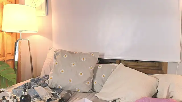 hannaasweet online show from 01/17/25, 04:28