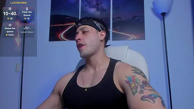 Snapshot of matt_saill chatting on 11/20/25, 01:28 matt saill online show from 11/20/25, 01:28