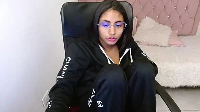 shaneelle online show from 02/03/25, 09:30