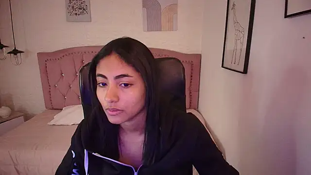 shaneelle online show from 11/15/25, 03:04