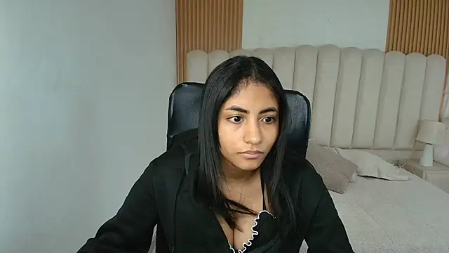 shaneelle online show from 04/25/26, 12:08