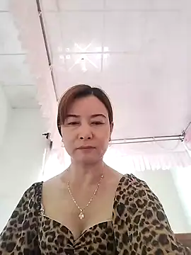 Sexy-ladyboobs20 online show from 12/20/24, 07:44