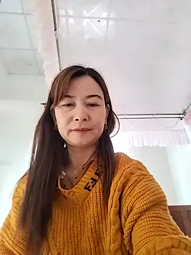 Sexy-ladyboobs20 online show from 12/23/24, 01:40