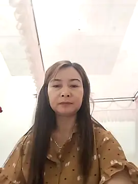Sexy-ladyboobs20 online show from 01/02/25, 11:09
