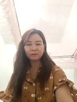 Sexy-ladyboobs20 online show from 01/02/25, 10:22