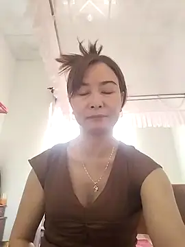 Sexy-ladyboobs20 online show from 01/18/25, 05:31