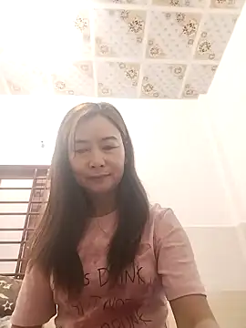 Sexy-ladyboobs20 online show from 03/04/25, 12:07