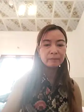 Sexy-ladyboobs20 online show from 03/22/25, 04:56