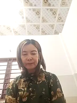 Sexy-ladyboobs20 online show from 09/09/25, 12:54