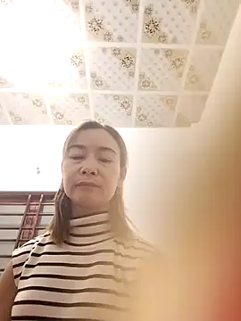 Snapshot of Sexy-ladyboobs20 chatting on 10/04/25, 01:09 Sexy-ladyboobs20 online show from 10/04/25, 01:09