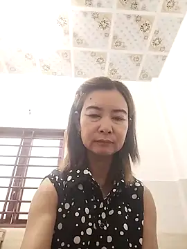 Snapshot of Sexy-ladyboobs20 chatting on 10/10/25, 01:26 Sexy-ladyboobs20 online show from 10/10/25, 01:26