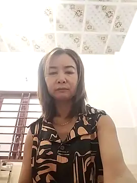 Snapshot of Sexy-ladyboobs20 chatting on 10/11/25, 01:16 Sexy-ladyboobs20 online show from 10/11/25, 01:16