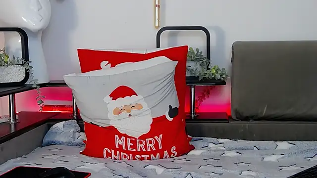 Snapshot of CarterCole chatting on 12/26/24, 10:37 CarterCole online show from 12/26/24, 10:37