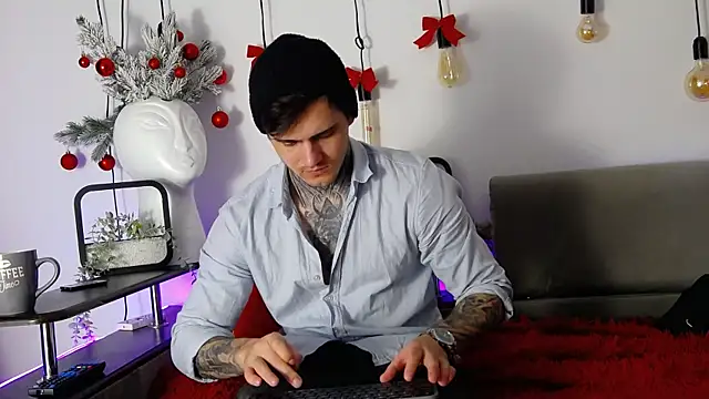 Snapshot of CarterCole chatting on 01/02/25, 06:29 CarterCole online show from 01/02/25, 06:29