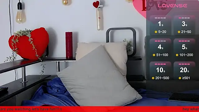 Snapshot of CarterCole chatting on 02/10/25, 04:14 CarterCole online show from 02/10/25, 04:14