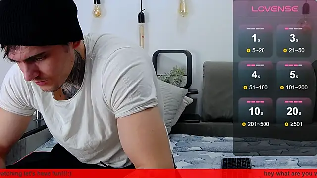 Snapshot of CarterCole chatting on 02/20/25, 10:37 CarterCole online show from 02/20/25, 10:37