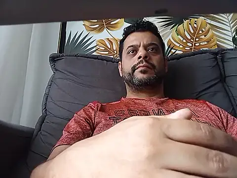 HornyBeachBoyBR online show from 11/08/25, 01:55