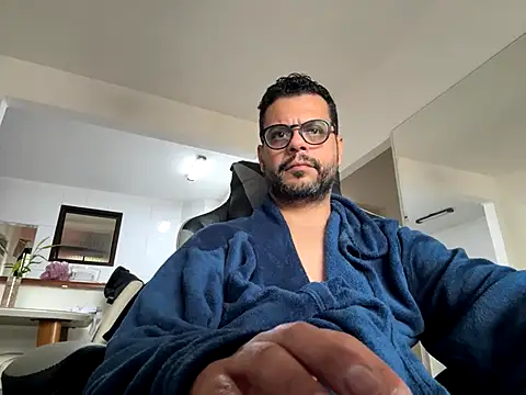 HornyBeachBoyBR online show from 06/20/26, 05:05