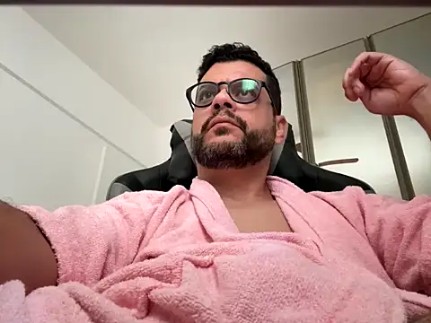 HornyBeachBoyBR online show from 06/22/26, 01:08