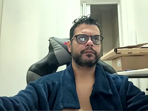 HornyBeachBoyBR online show from 07/09/26, 07:51