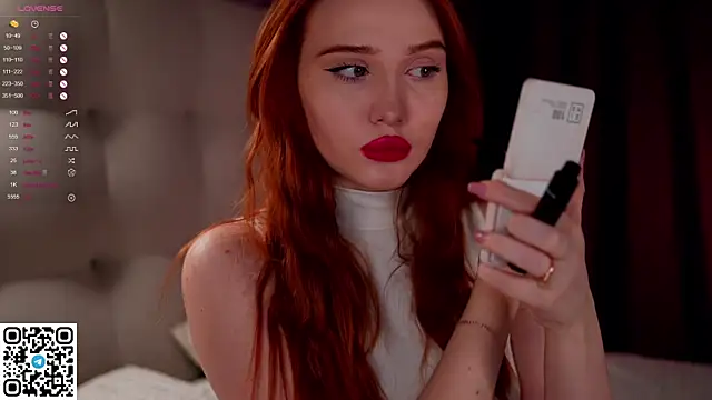 Snapshot of KleinGlif chatting on 01/15/25, 05:19 KleinGlif online show from 01/15/25, 05:19