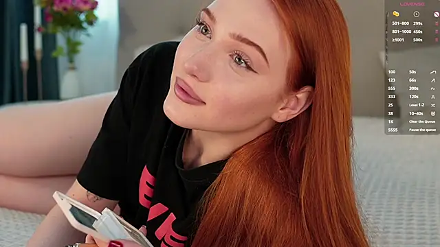 Snapshot of KleinGlif chatting on 03/01/25, 05:09 KleinGlif online show from 03/01/25, 05:09