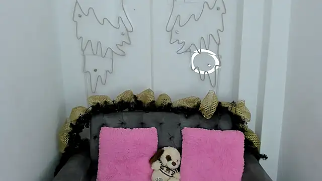 amber martinez online show from 12/29/24, 12:12