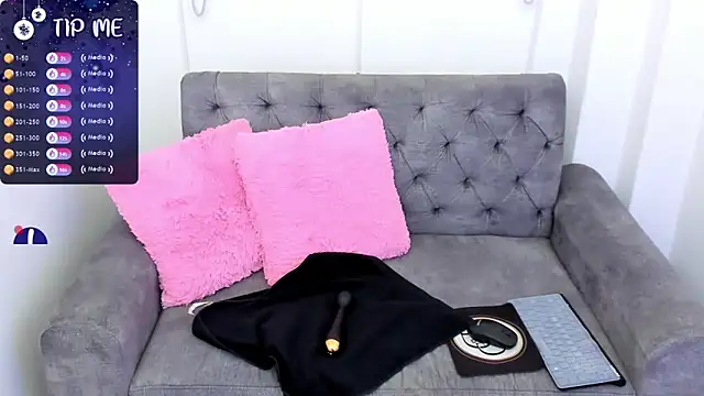 amber martinez online show from 01/18/25, 12:26