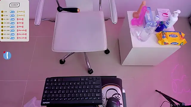 amber martinez online show from 03/13/25, 06:56