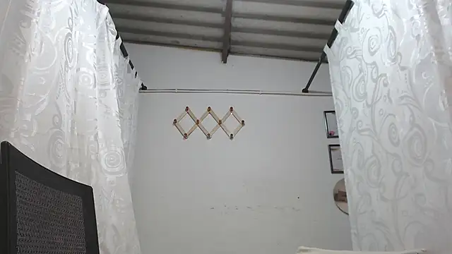 mia donatto369 online show from 05/15/26, 08:16