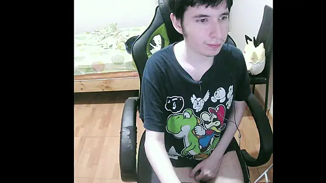 Snapshot of Twink_martinboy chatting on 01/26/25, 07:42 Twink martinboy online show from 01/26/25, 07:42