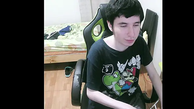 Snapshot of Twink_martinboy chatting on 01/28/25, 03:15 Twink martinboy online show from 01/28/25, 03:15