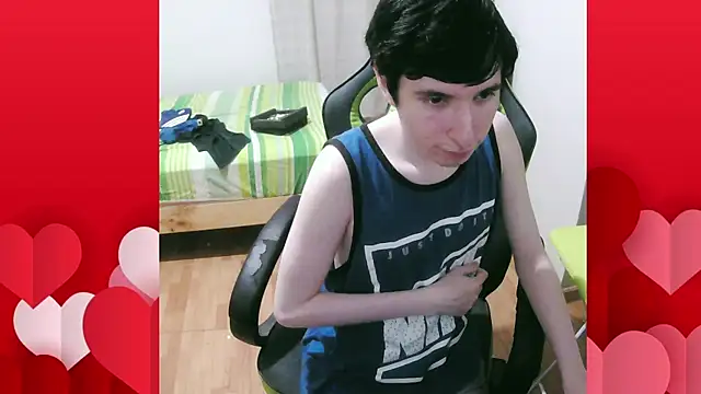 Snapshot of Twink_martinboy chatting on 03/09/25, 04:49 Twink martinboy online show from 03/09/25, 04:49