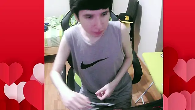 Snapshot of Twink_martinboy chatting on 03/15/25, 06:14 Twink martinboy online show from 03/15/25, 06:14