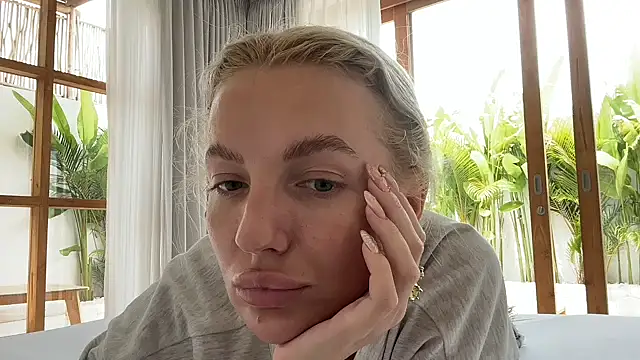 aestetick online show from 11/23/25, 05:40